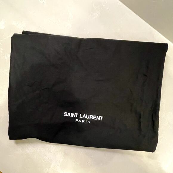 SAINT LAURENT Niki Large YSL Shopper Tote Bag in Crinkled Leather Light Taupe - Picture 15 of 16